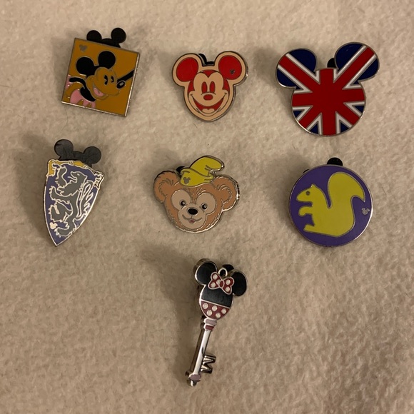 Disney Trading Pins 7pcs - Picture 2 of 8
